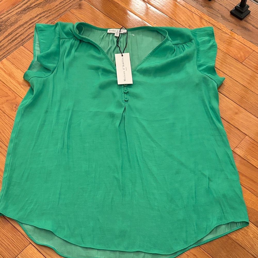 Maison d’Amelie Vibrant Green Blouse
